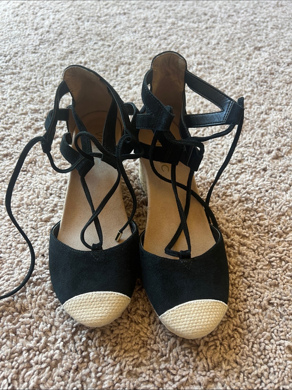 EUC Vionic Calypso Lace-Up Espadrille Wedges Size 6